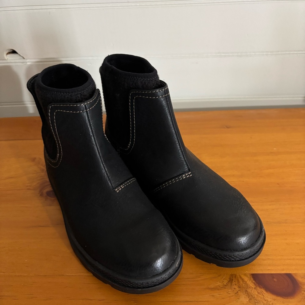 Eastland Women's Black Leather Boots - Style Belita